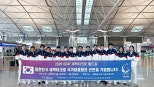노란 수영복에 섹시한 몸매 어필하는 존예 처자