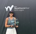 노란 수영복에 섹시한 몸매 어필하는 존예 처자