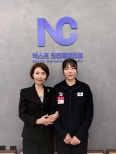 노란 수영복에 섹시한 몸매 어필하는 존예 처자