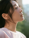 노란 수영복에 섹시한 몸매 어필하는 존예 처자
