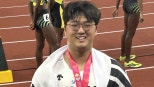 노란 수영복에 섹시한 몸매 어필하는 존예 처자