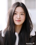 Yeri Considers Role in ‘Insiders’: A Career Turning Point