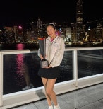 노란 수영복에 섹시한 몸매 어필하는 존예 처자