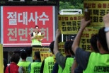 노란 수영복에 섹시한 몸매 어필하는 존예 처자