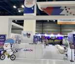 노란 수영복에 섹시한 몸매 어필하는 존예 처자