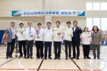 노란 수영복에 섹시한 몸매 어필하는 존예 처자