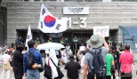 노란 수영복에 섹시한 몸매 어필하는 존예 처자
