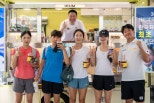 노란 수영복에 섹시한 몸매 어필하는 존예 처자