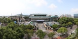 노란 수영복에 섹시한 몸매 어필하는 존예 처자