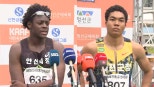 노란 수영복에 섹시한 몸매 어필하는 존예 처자
