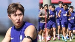 노란 수영복에 섹시한 몸매 어필하는 존예 처자