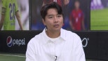 노란 수영복에 섹시한 몸매 어필하는 존예 처자