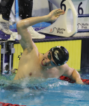 노란 수영복에 섹시한 몸매 어필하는 존예 처자