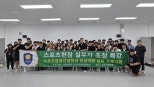노란 수영복에 섹시한 몸매 어필하는 존예 처자