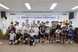 노란 수영복에 섹시한 몸매 어필하는 존예 처자