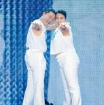Psy and Lee Suji Excite Fans with Love Bug Show Rematch