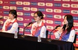노란 수영복에 섹시한 몸매 어필하는 존예 처자