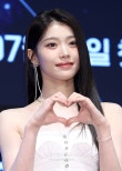 Xiao Ting Transitions to Mentor Role on Boys Planet
