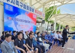 노란 수영복에 섹시한 몸매 어필하는 존예 처자