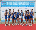 노란 수영복에 섹시한 몸매 어필하는 존예 처자