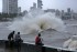 파도 치는 뭄바이 해변