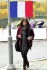 [MW사진] 파리 연쇄 테러 3일째, 조문 마치고 돌아가는 여성