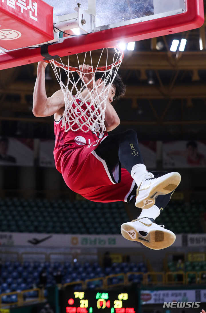 5. The Significance of a Prestigious Family in Korean Basketball History 5. The Significance of a Prestigious Family in Korean Basketball History
