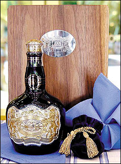 로얄살루트 38년 스톤 오브 데스티니 (Royal Salute 38 Year Old Stone of Destiny)