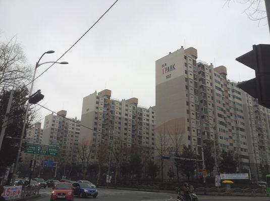 [실시간 거래]하계동 중평학군으로 인기… 노원구 하계동 `현대,우성아파트`, 3.8억 원 매매 완료
