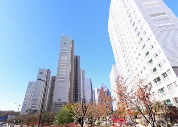 덕양구 도내동 `원흥호반베르디움더퍼스트`, 몰세권 입지로 눈길 