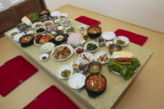 남도한정식 (Namdo Hanjeongsik)