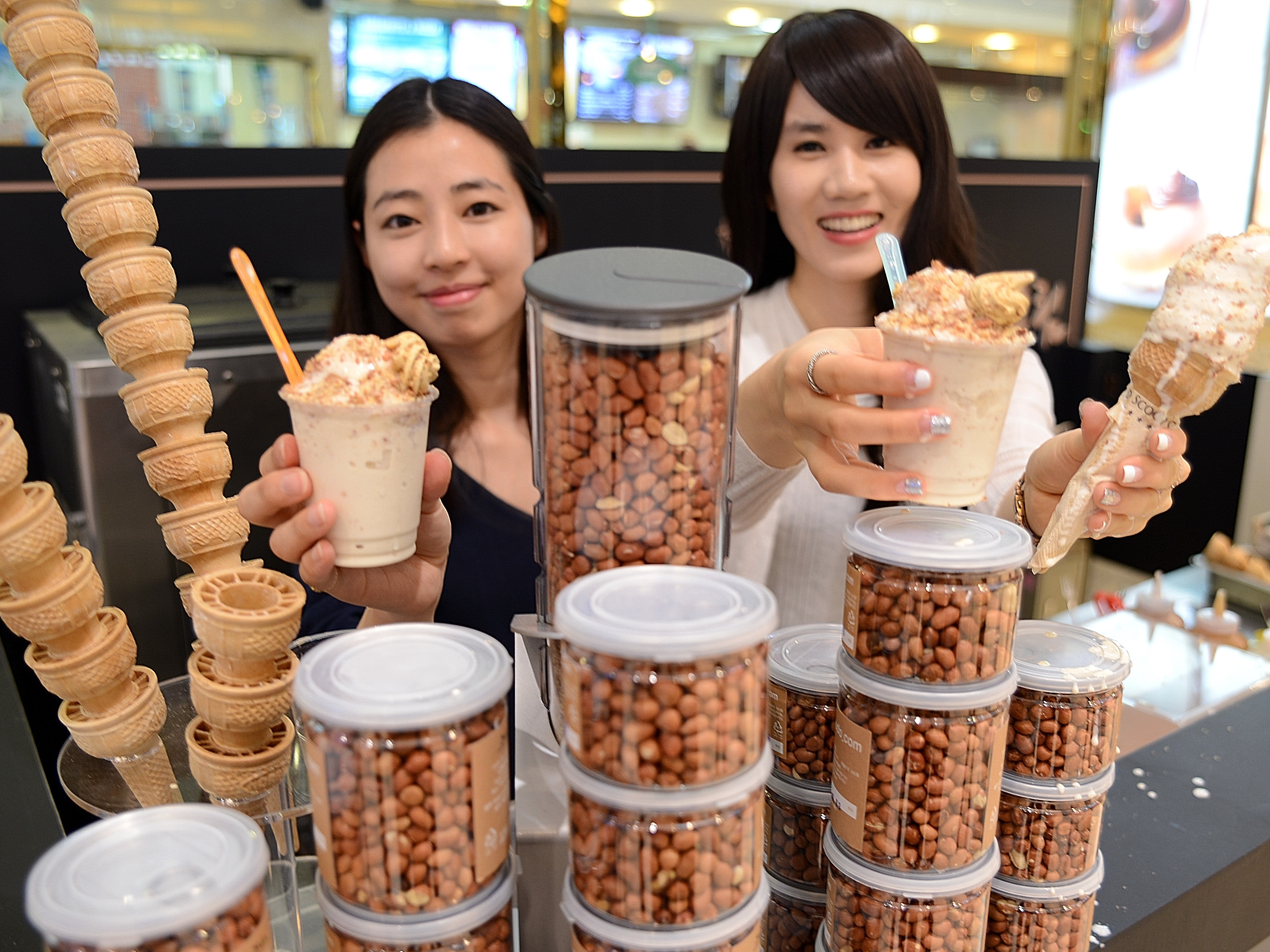 성일 땅콩아이스크림 (Seongil Peanut Ice Cream)