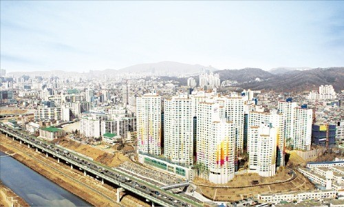 [분양 현장 포커스] 남서울 힐스테이트 아이원, 단지 가까이에 초·중·고교 위치