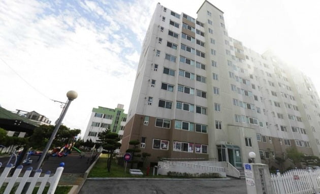 [얼마집] 바다 조망권 갖춘 울산 방어동 '장보해맞이'