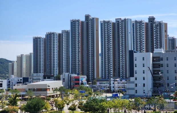 "죽다 살았다"…집값 '반토막' 양주 옥정신도시 가보니