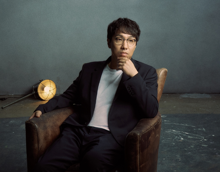 윤종빈 (Yoon Jong-bin)