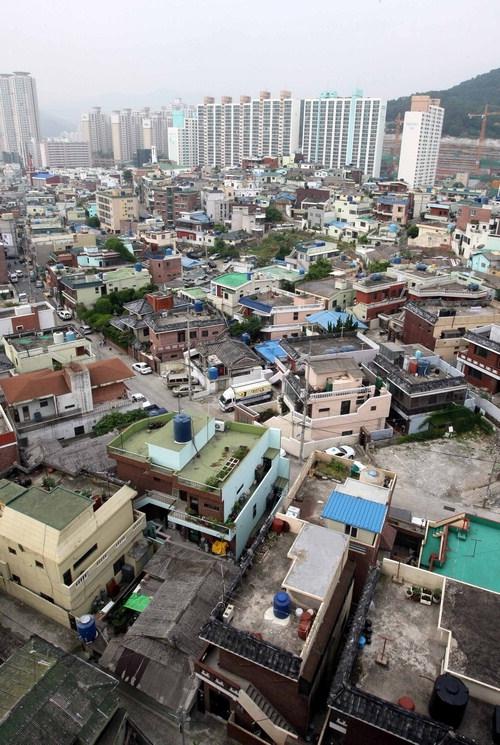 9,763㎡ 재개발 — 부산