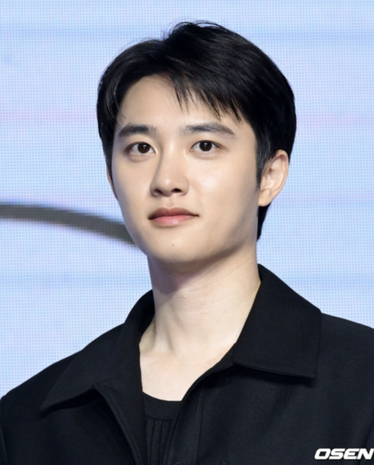 김우빈 신민아 결혼식 화제 2025년 최신 본식 사진 vs 첫눈 화보