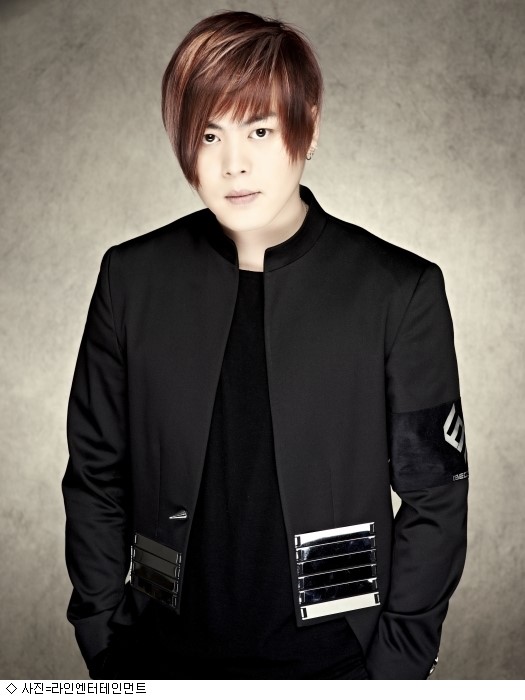 문희준