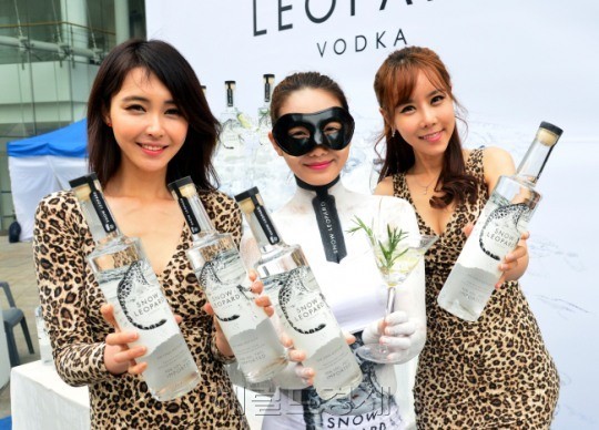 Snow Leopard Vodka (스노우 레오파드 보드카)