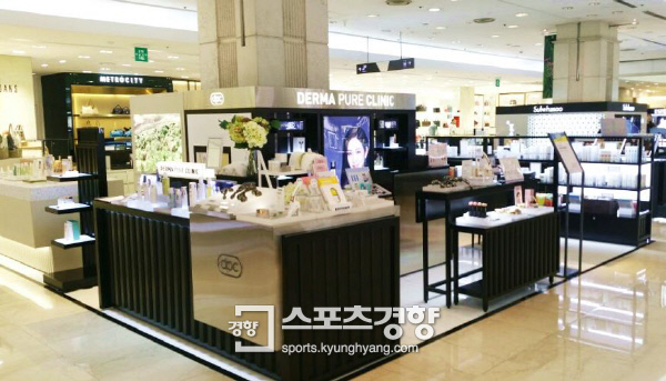 4. The Appeal of Code, the Core Flagship Store