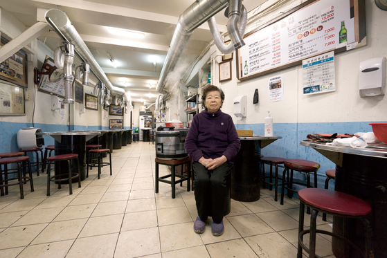 통술집 서울 서대문 돼지갈비 (Tongsooljip)