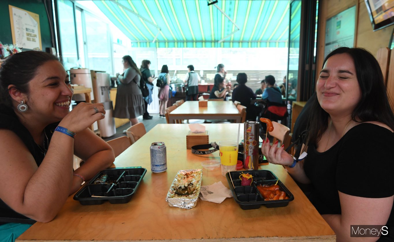 통인시장 서울 도시락카페 (Tongin Market Seoul Dosirak Cafe)