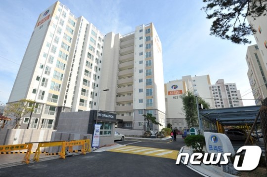 준공 미뤄진 울산 북구 임대아파트, 입주 예정자 반발