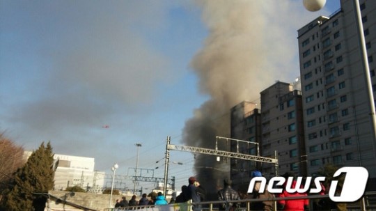 검은 연기 자욱한 의정부 아파트