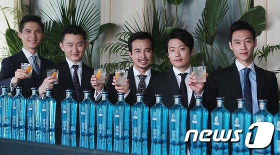 Star of Bombay Gin (스타 오브 봄베이 진)