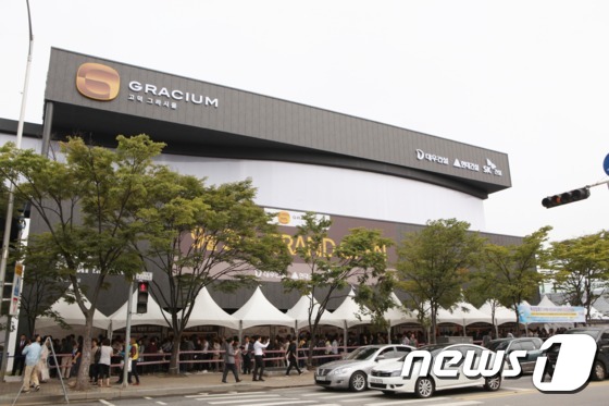 재건축 하반기 최대어 향방…'고덕 그라시움' 1순위 완판될까?