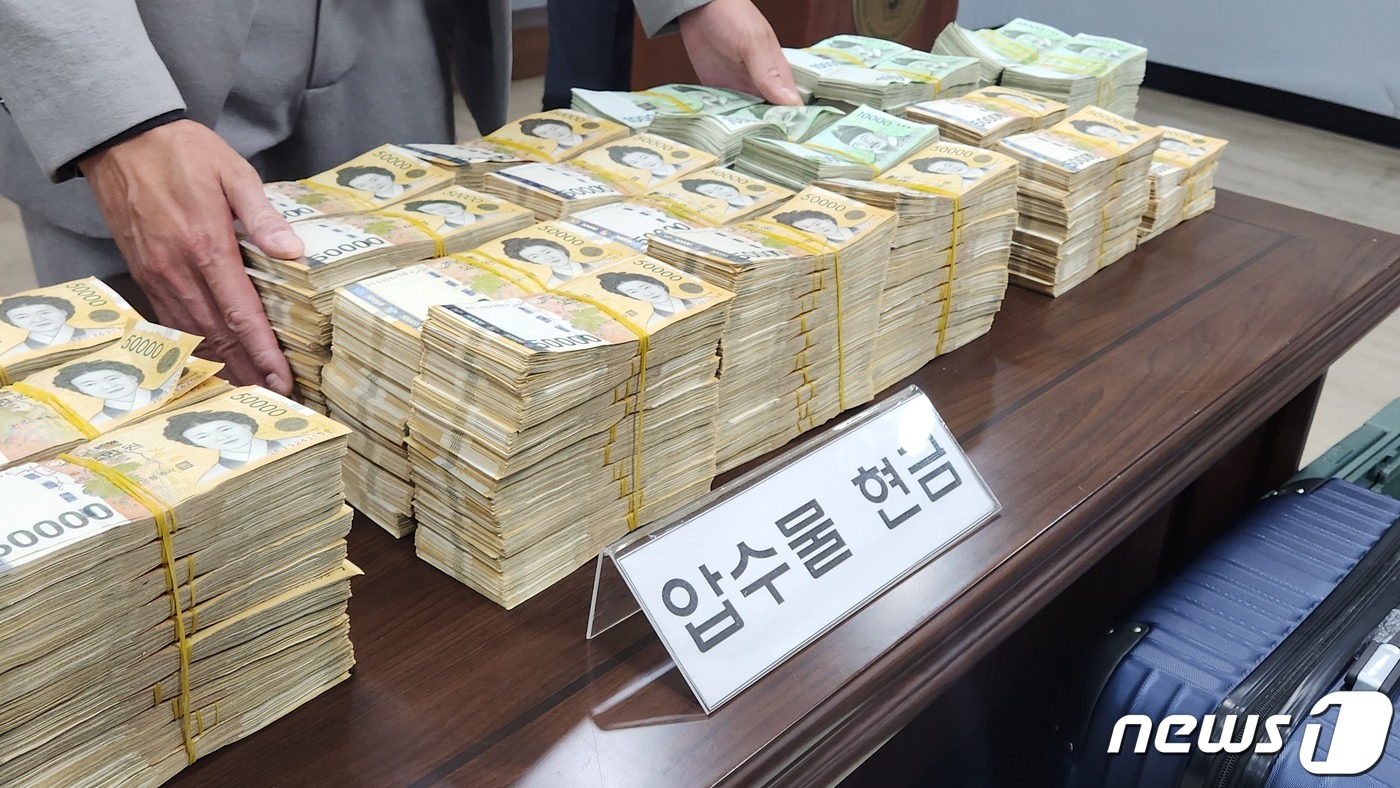 3. 치솟는 명품 가방 가격과 돌아서는 소비자