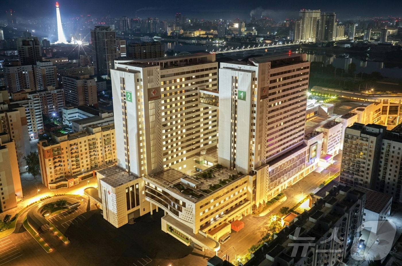 김정은 구성시 병원 점검