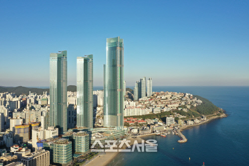 국내 최고층 주거시설 ‘엘시티 더샵’ 우여곡절 끝에 4년2개월 만에 입주